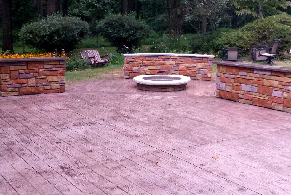 Customized Backyard Patio Design | Blackwater Concrete